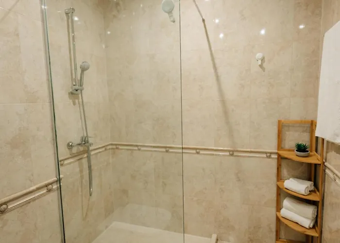 Grand Karavel - Luxury 1br + Parking * Varna