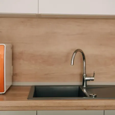 Grand Karavel - Luxury 1br + Parking Apartment