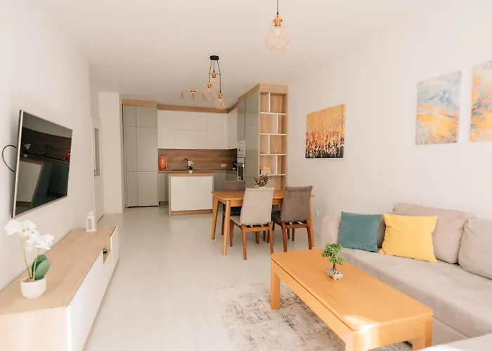 Grand Karavel - Luxury 1br + Parking *